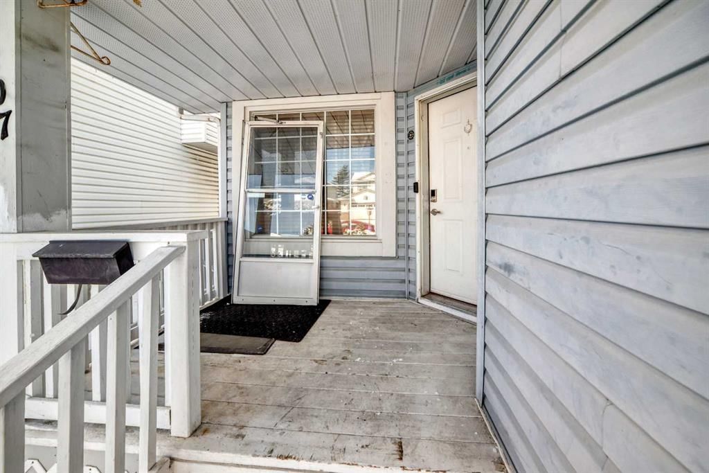 207 Eldorado Close NE, Calgary — photo 3 of 42
