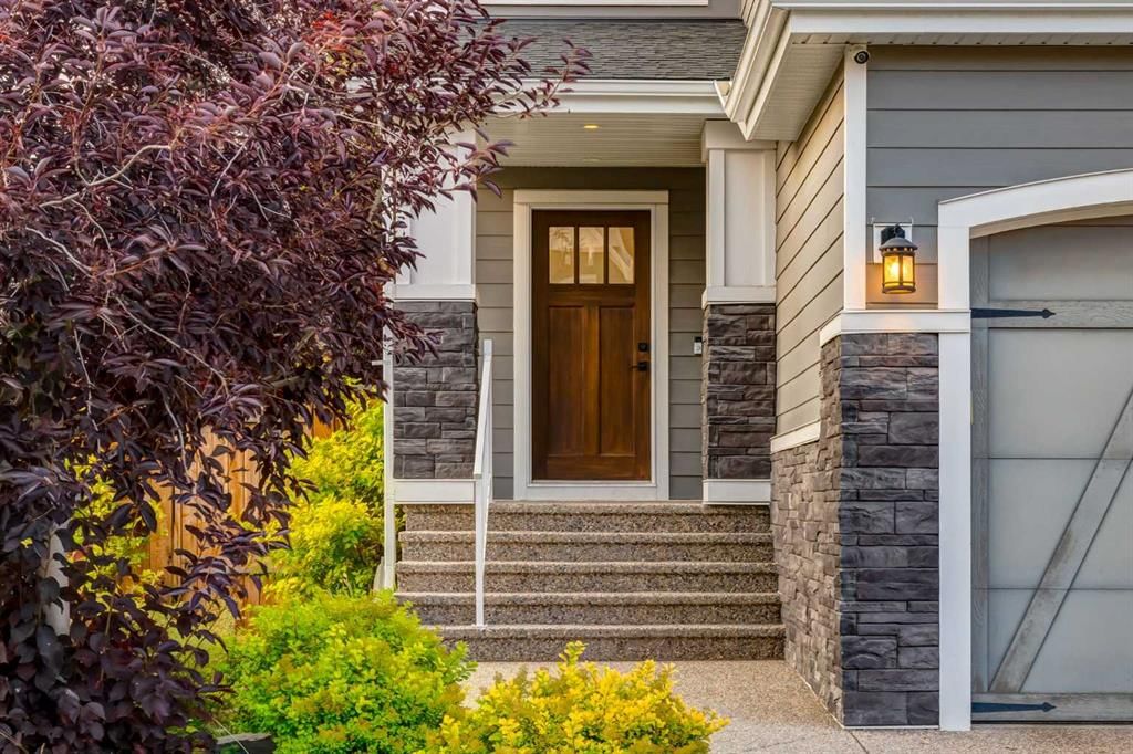 32 Aspen Vista Way SW, Calgary — photo 2 of 50