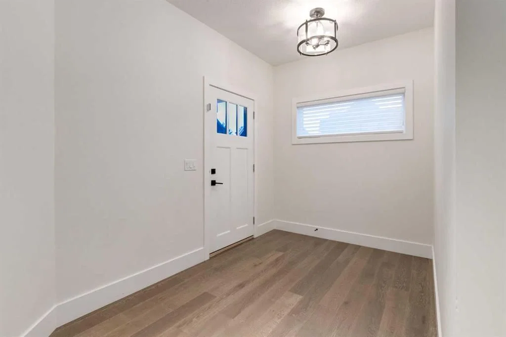 32 Aspen Vista Way SW, Calgary — photo 3 of 50