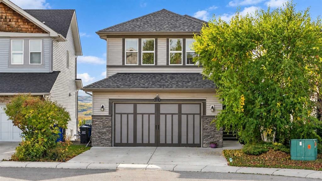 64 Heritage Green, Cochrane — main listing photo