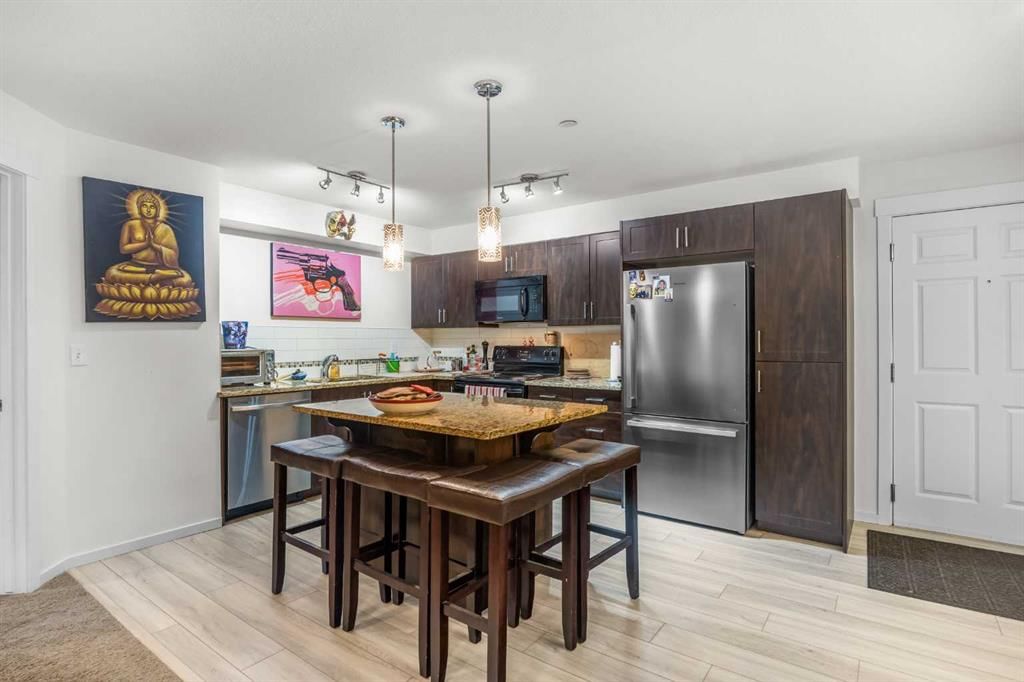 5209, 279 Copperpond Common SE, Calgary — photo 5 of 27