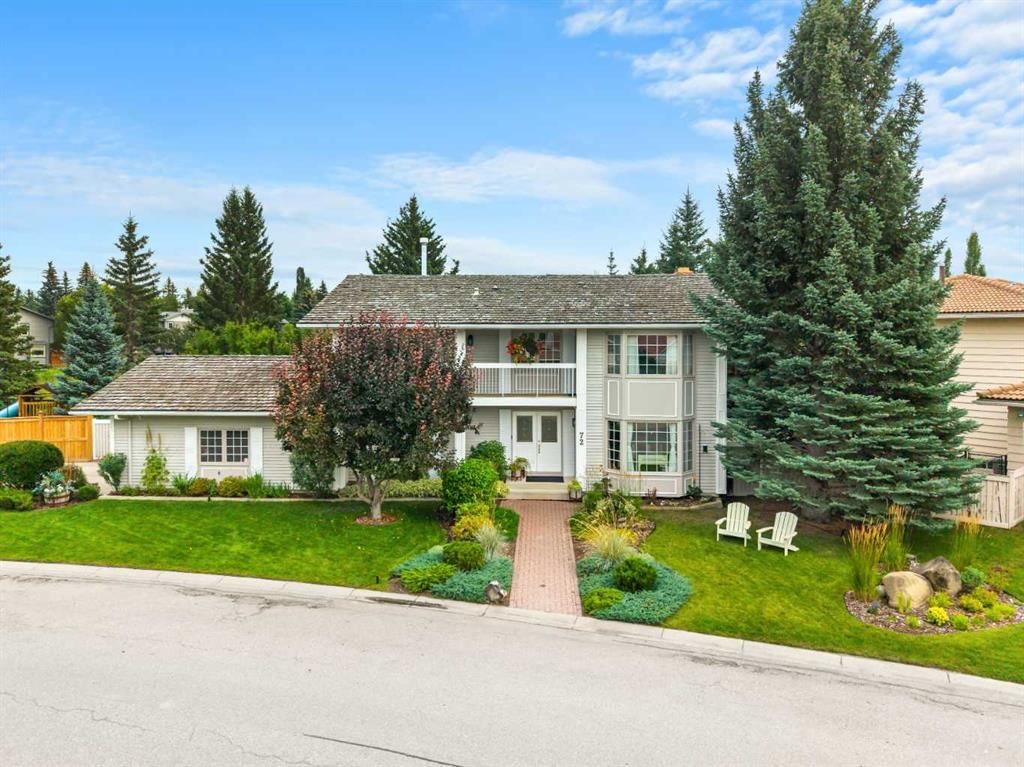 72 Woodacres Crescent SW, Calgary — photo 4 of 50