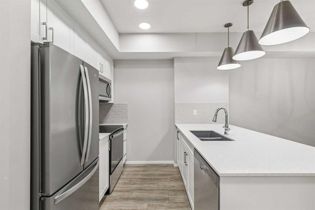 218, 140 Mahogany Street SE, Calgary — photo 4 of 14