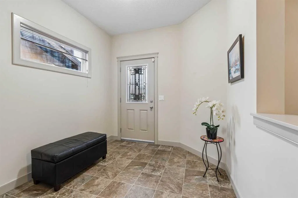 92 Skyview Shores Terrace NE, Calgary — photo 4 of 47