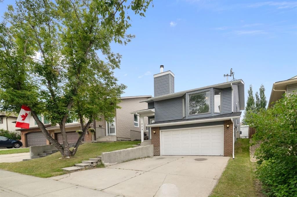 229 Macewan Glen Drive NW, Calgary — photo 3 of 48