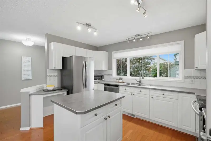54 Tuscany Valley Heights NW, Calgary — photo 4 of 44