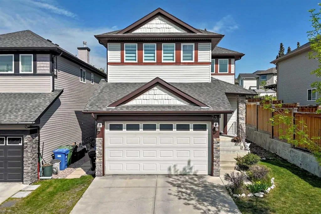 73 Royal Birch Way NW, Calgary — photo 2 of 35