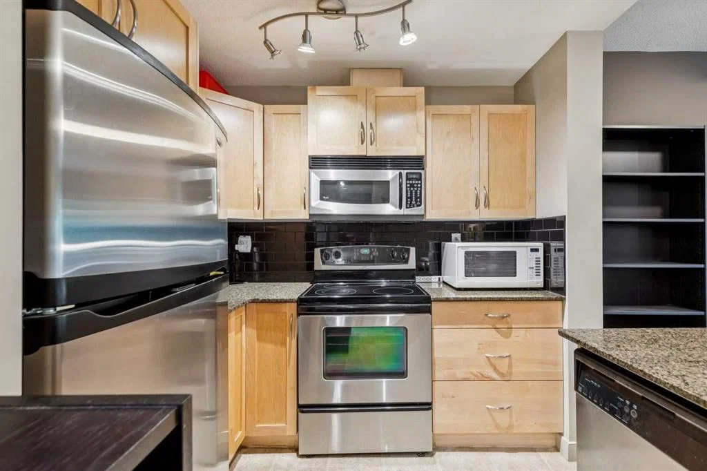 1502, 5605 Henwood Street SW, Calgary — photo 5 of 21