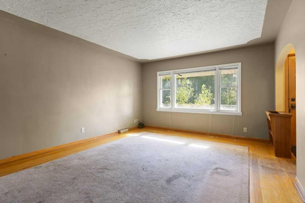 2616 Morley Trail NW, Calgary — photo 5 of 28