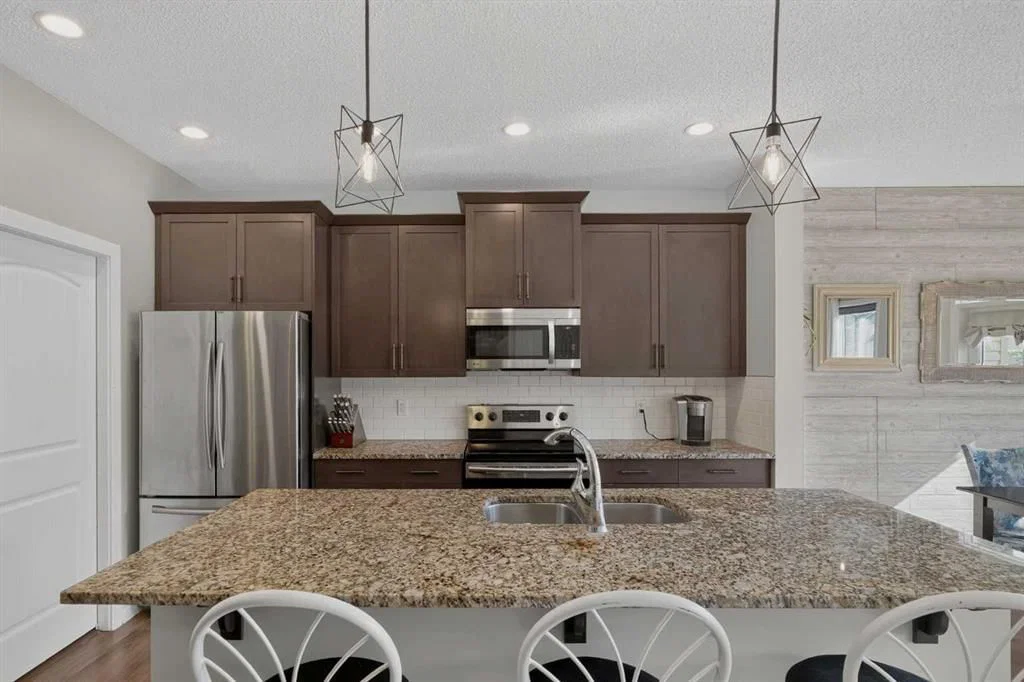 50 Legacy Close SE, Calgary — photo 2 of 33