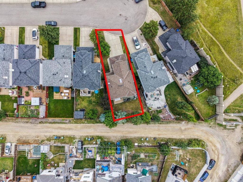147 Harvest Creek Court NE, Calgary — photo 2 of 45