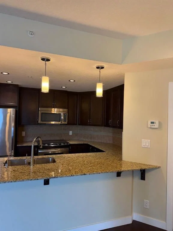 701, 16 Varsity Estates Circle NW, Calgary — condo for sale