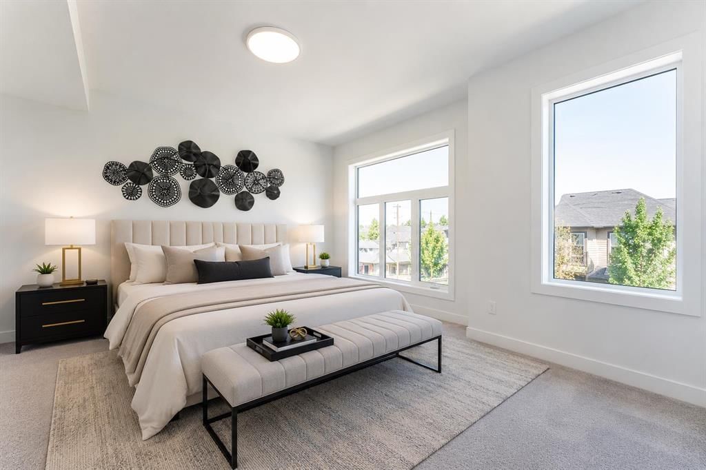 73 7 Street NE, Calgary — photo 3 of 41