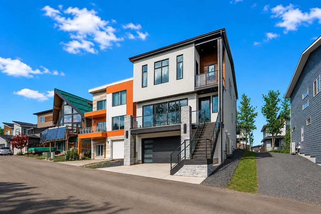 49 Rockhaven Green NW, Calgary — main listing photo