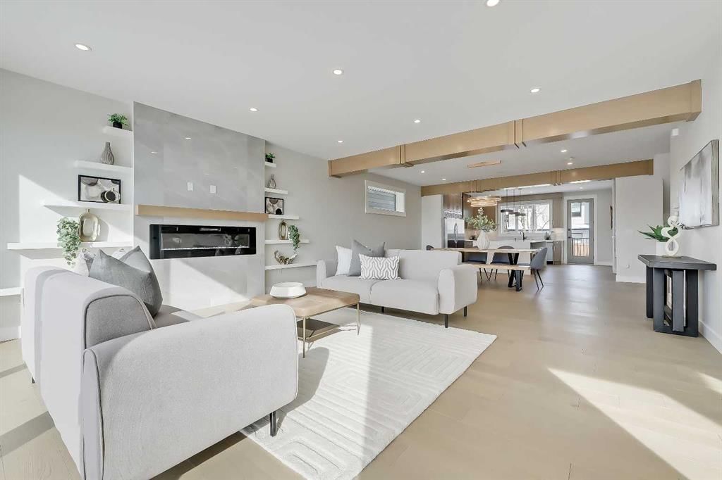 49 Rockhaven Green NW, Calgary — photo 2 of 44