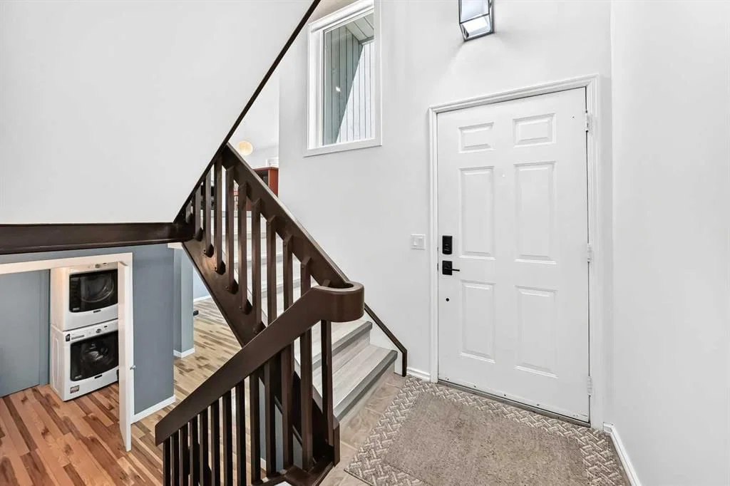 31 Ranchridge Way NW, Calgary — photo 5 of 50