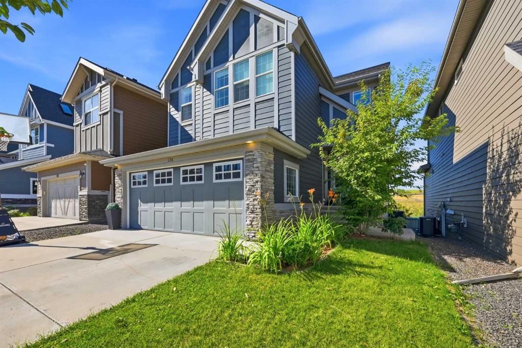 126 Valley Pointe Way NW, Calgary — photo 3 of 50