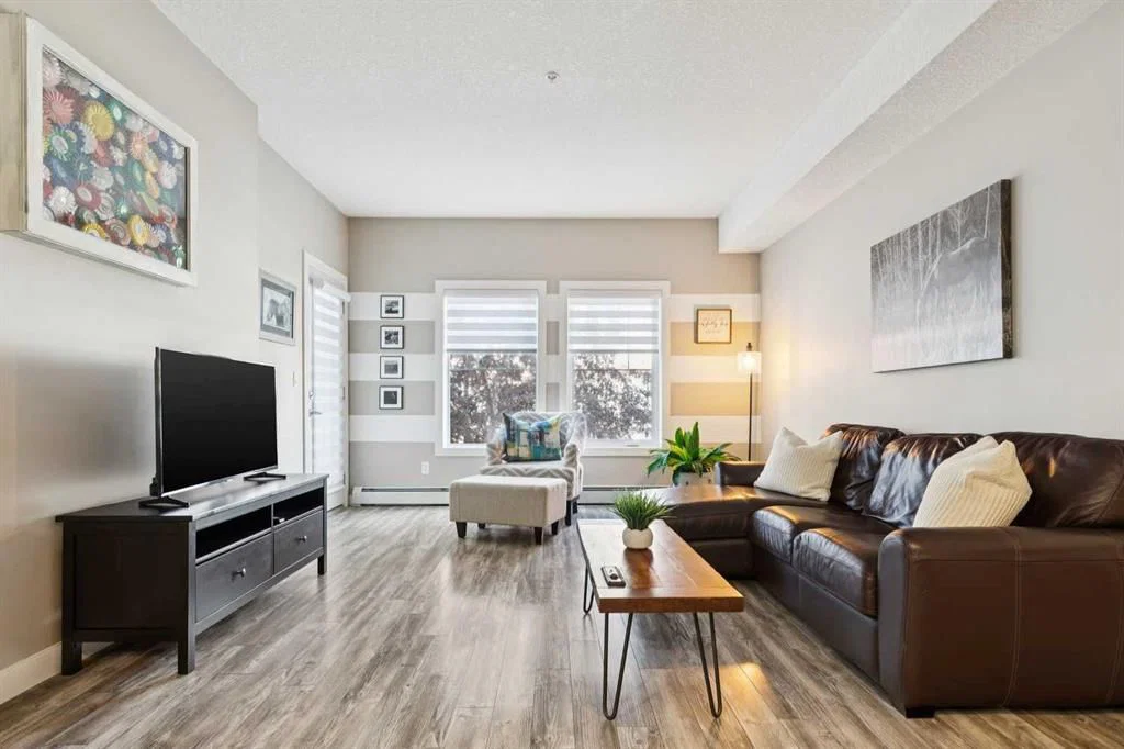 222, 20 Royal Oak Plaza NW, Calgary — photo 3 of 20