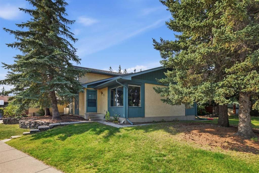5 Glenwood Crescent, Calgary — detached for sale