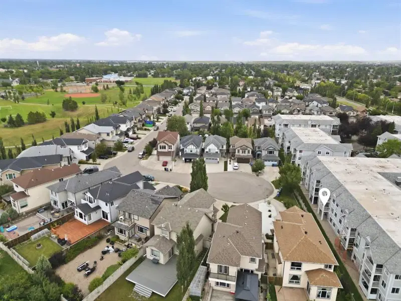 208, 3208 Valleyview Park SE, Calgary — main listing photo