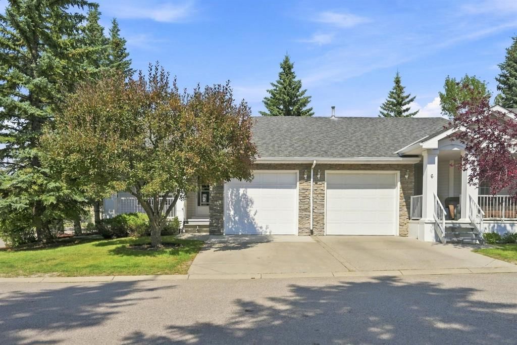4 Douglasview Park SE, Calgary — main listing photo