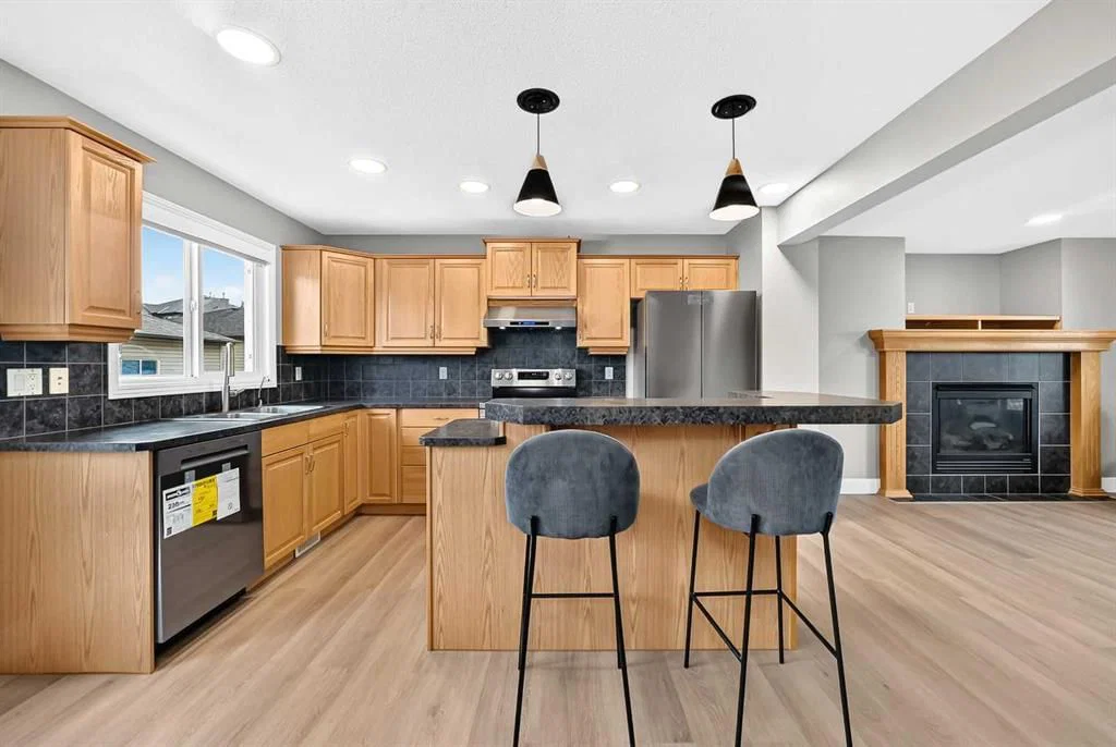 111 Coventry Hills Drive NE, Calgary — photo 3 of 50