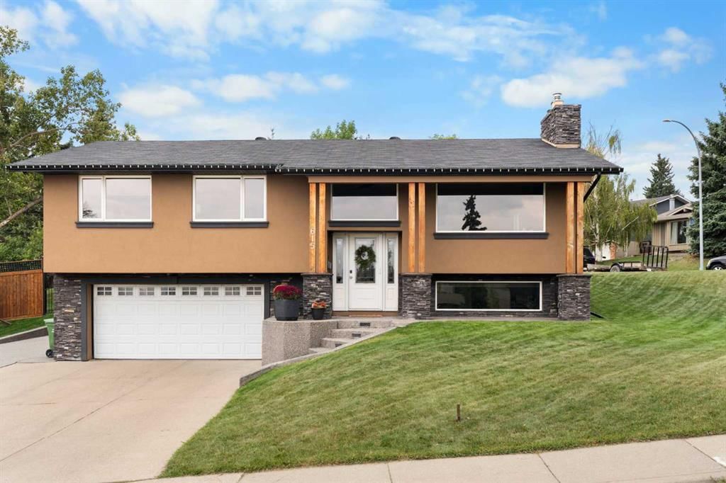615 63 Avenue NW, Calgary — photo 2 of 49