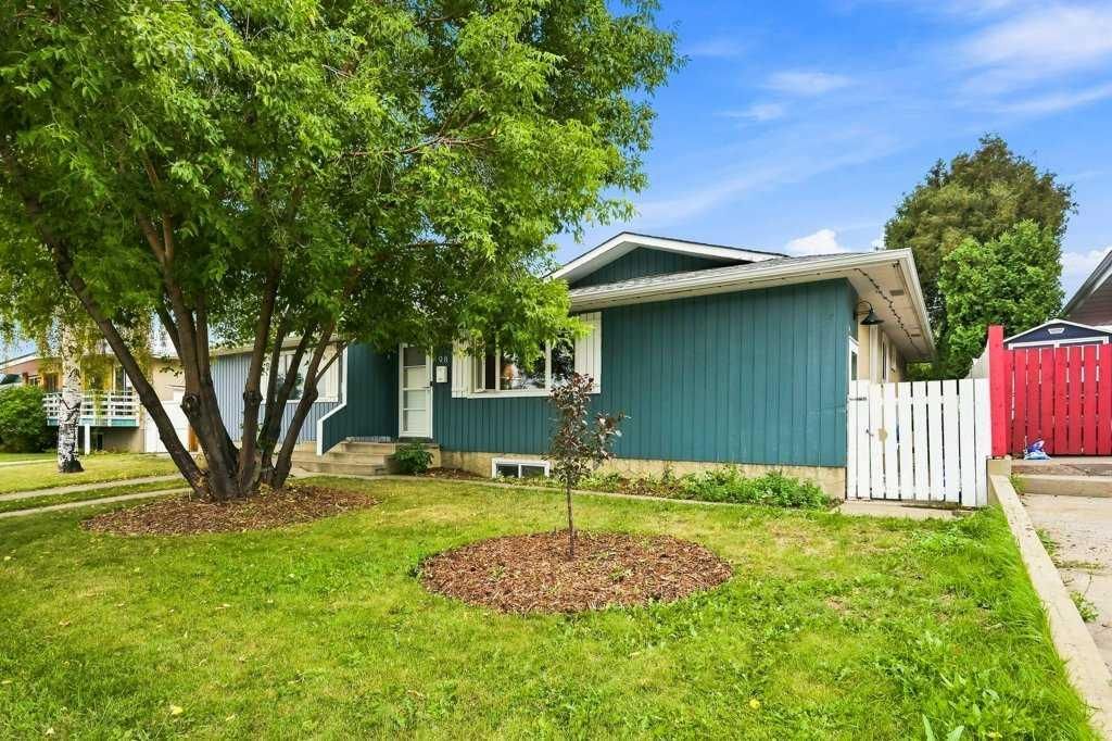98 Huntwick Way NE, Calgary — photo 2 of 40