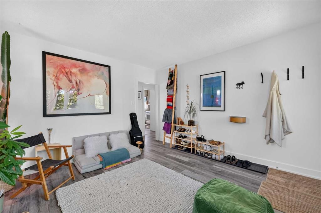 1212 Bantry Street NE, Calgary — photo 4 of 29