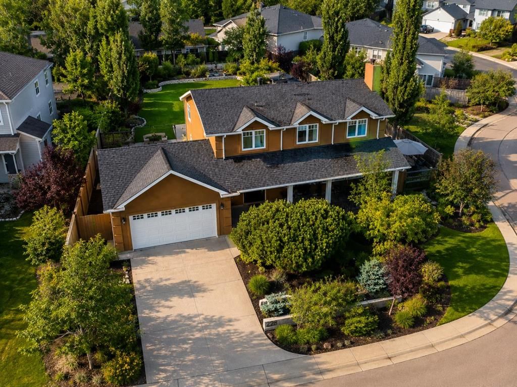 228 Willow Ridge Place SE, Calgary — photo 5 of 48