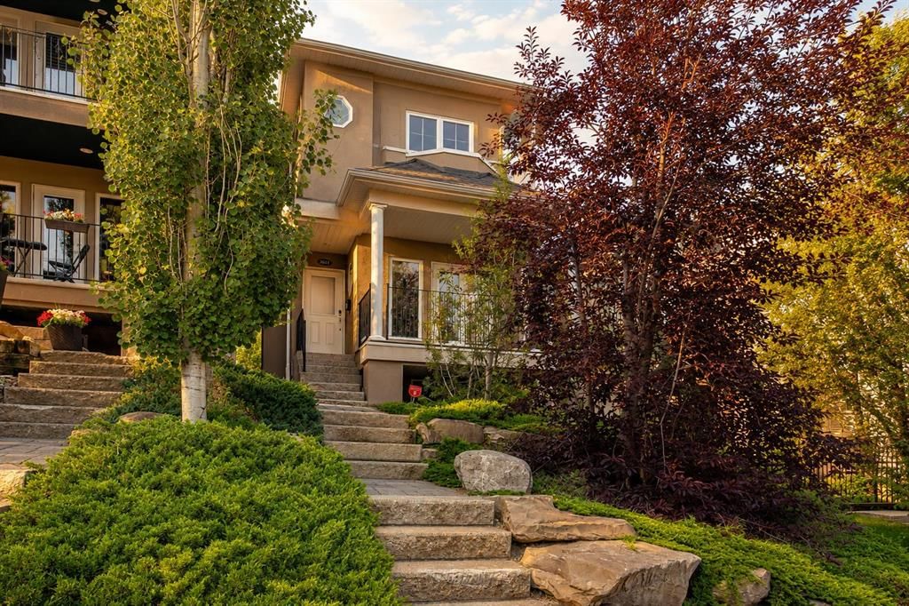 3611 Parkhill Street SW, Calgary — main listing photo