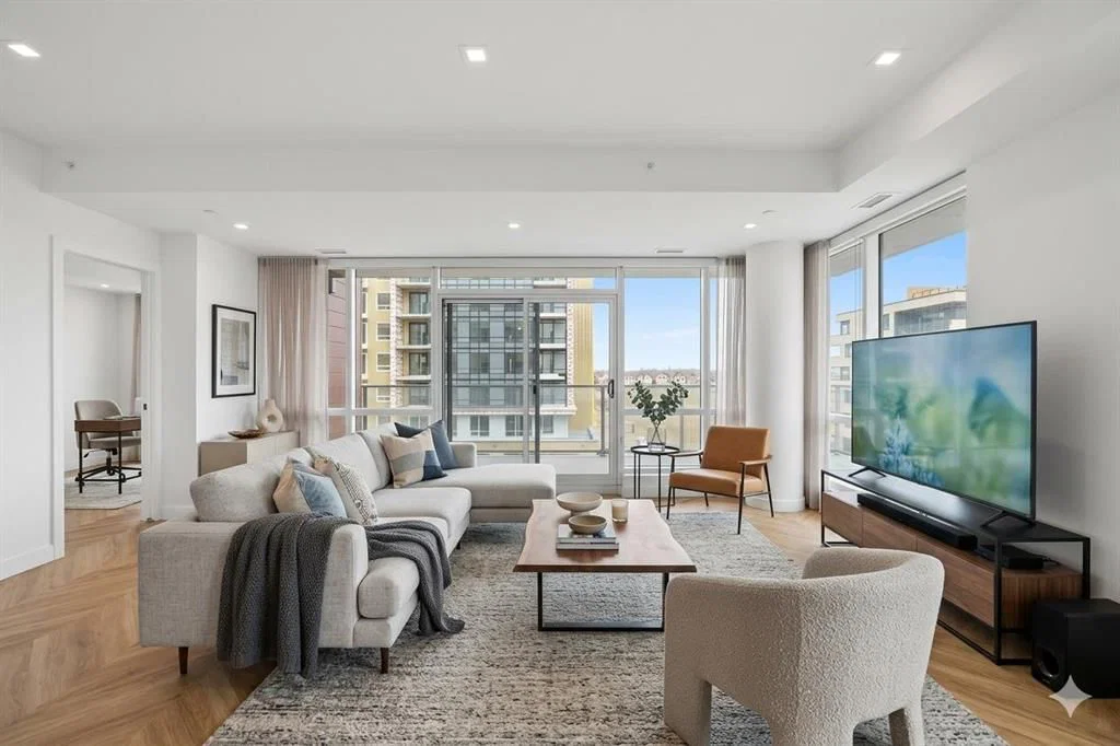 415, 8445 Broadcast Avenue SW, Calgary — main listing photo