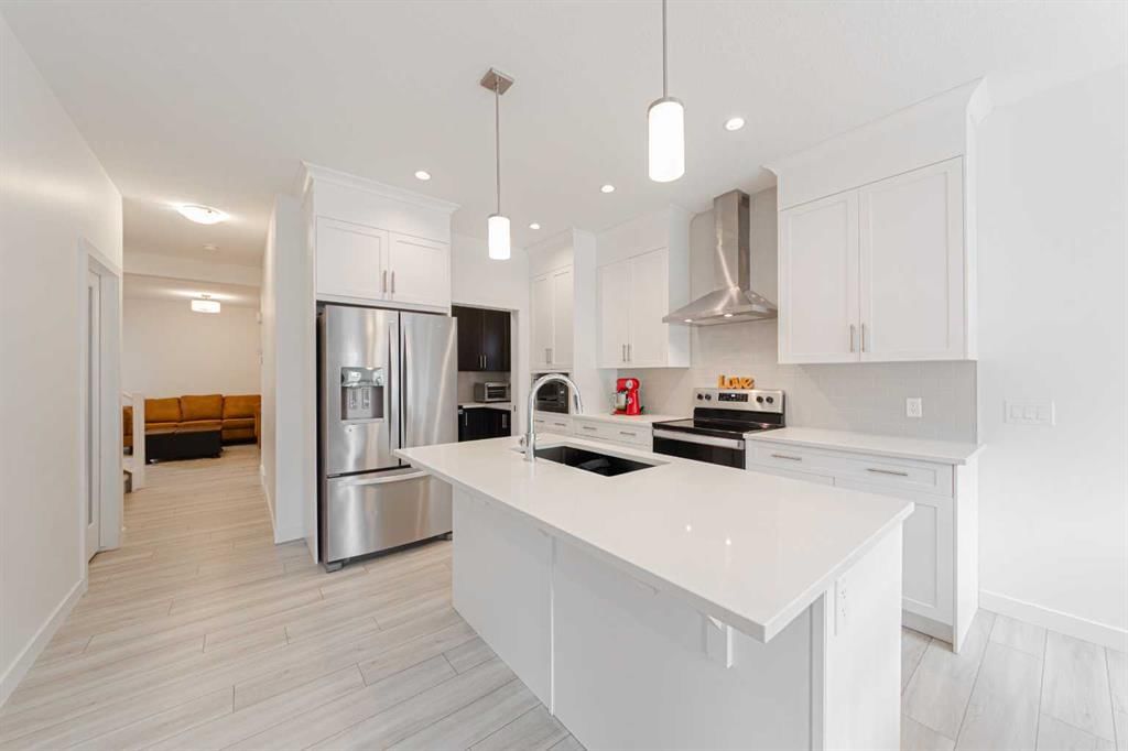 70 Saddlestone Green NE, Calgary — photo 5 of 47