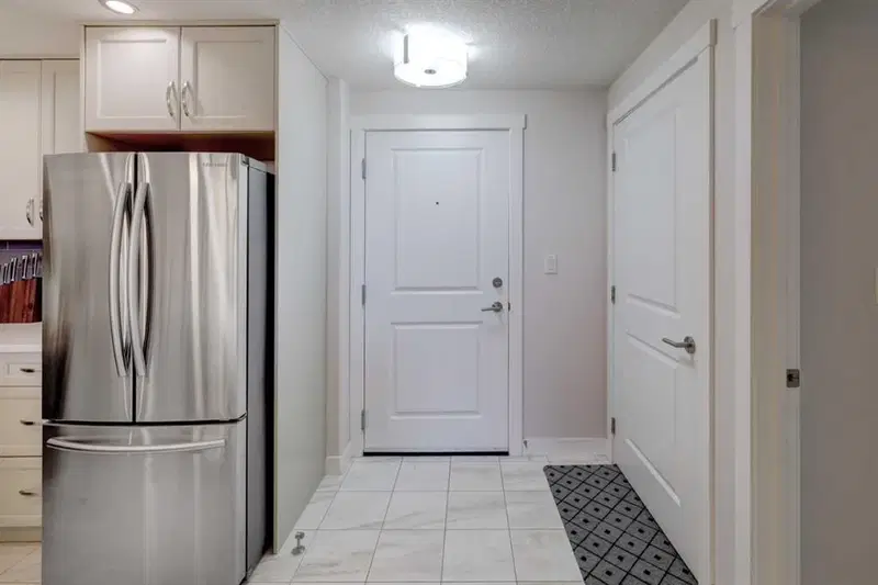 604, 32 Varsity Estates Circle NW, Calgary — photo 4 of 40