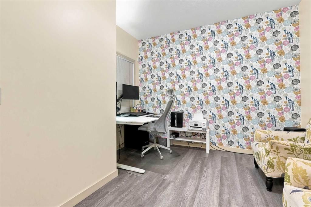 279 Copperpond Circle SE, Calgary — photo 4 of 50