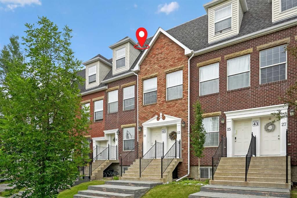 21, 43 Springborough Boulevard SW, Calgary — photo 3 of 37