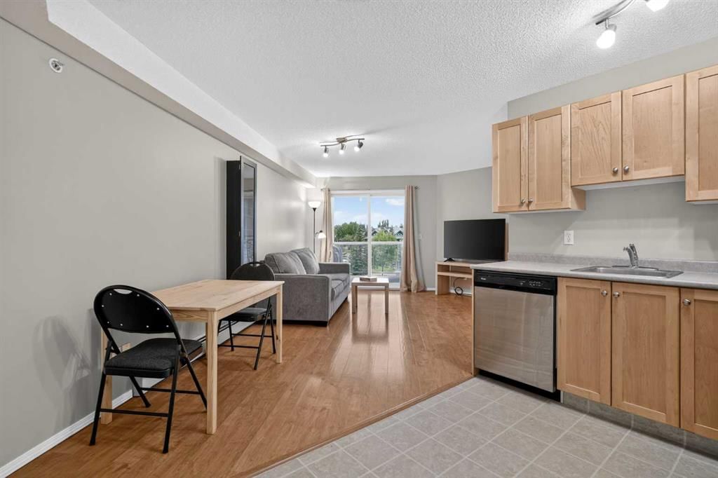2307, 2518 Fish Creek Boulevard SW, Calgary — photo 3 of 36