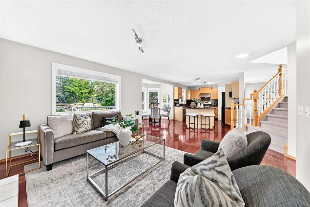 110 Sienna Park Terrace SW, Calgary — photo 4 of 41