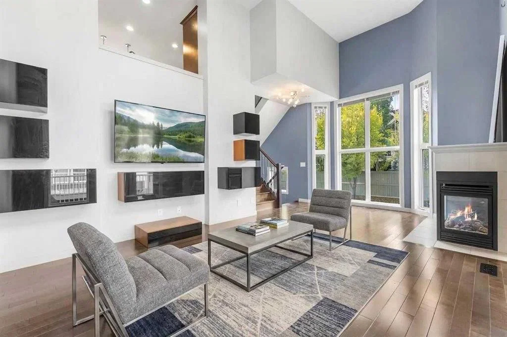 1010 Wentworth Villas SW, Calgary — photo 3 of 29
