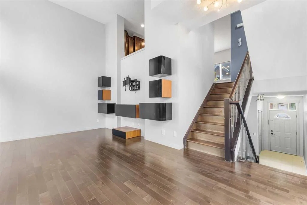 1010 Wentworth Villas SW, Calgary — photo 5 of 29