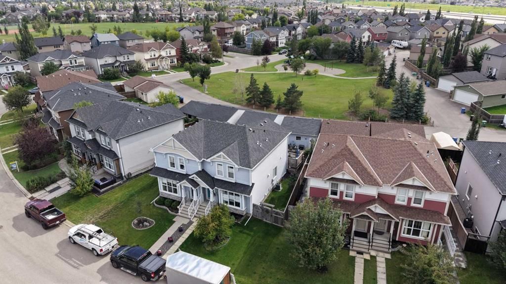 93 Autumn Green SE, Calgary — photo 2 of 30
