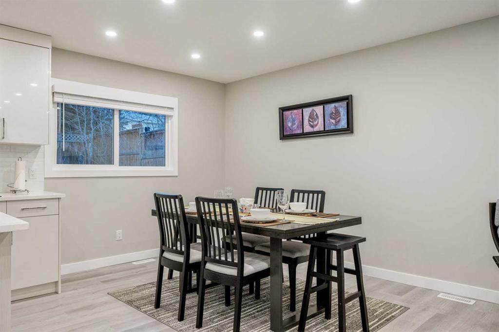 471 Northmount Drive NW, Calgary — photo 3 of 23