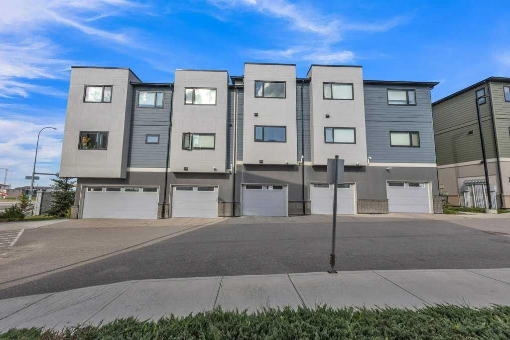 903, 218 Sherwood Square NW, Calgary — photo 3 of 35