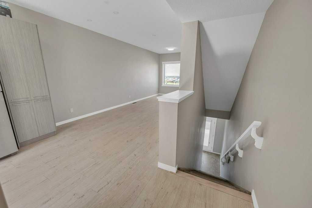 903, 218 Sherwood Square NW, Calgary — photo 4 of 35