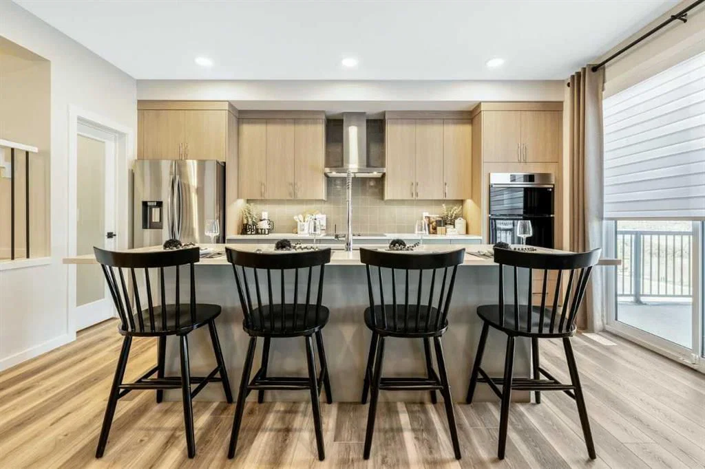 153 Osprey Hill Way SW, Calgary — photo 5 of 30