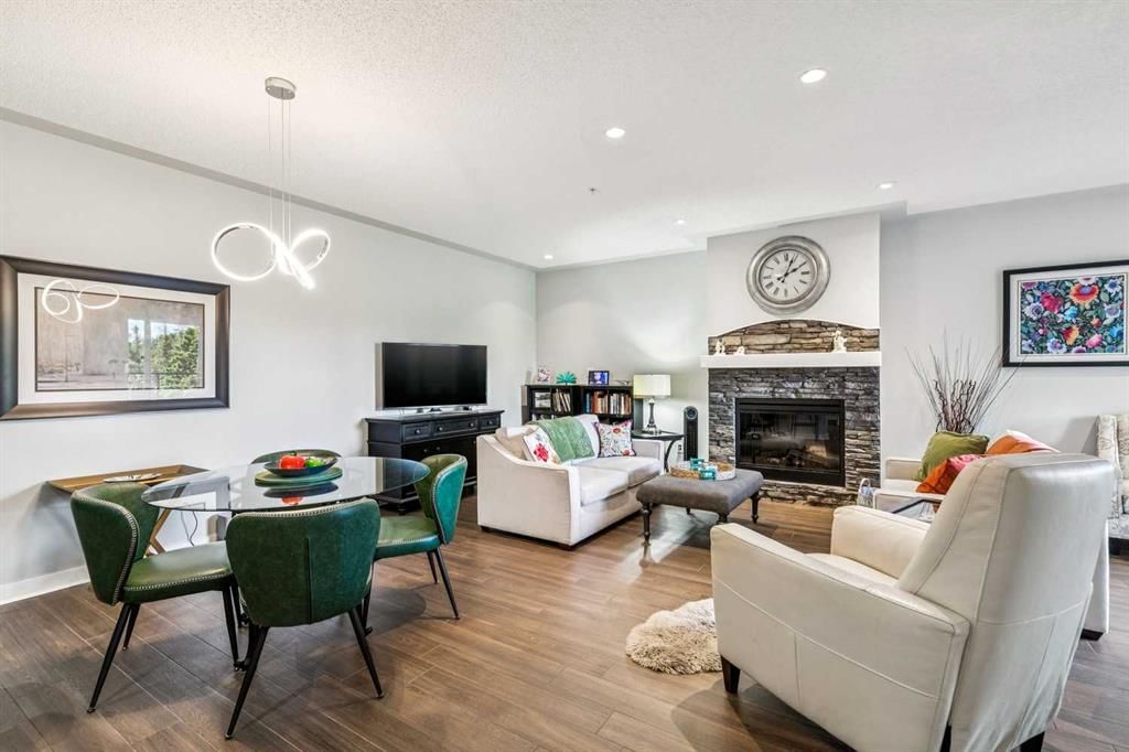 518, 20 Discovery Ridge Close SW, Calgary — photo 3 of 32