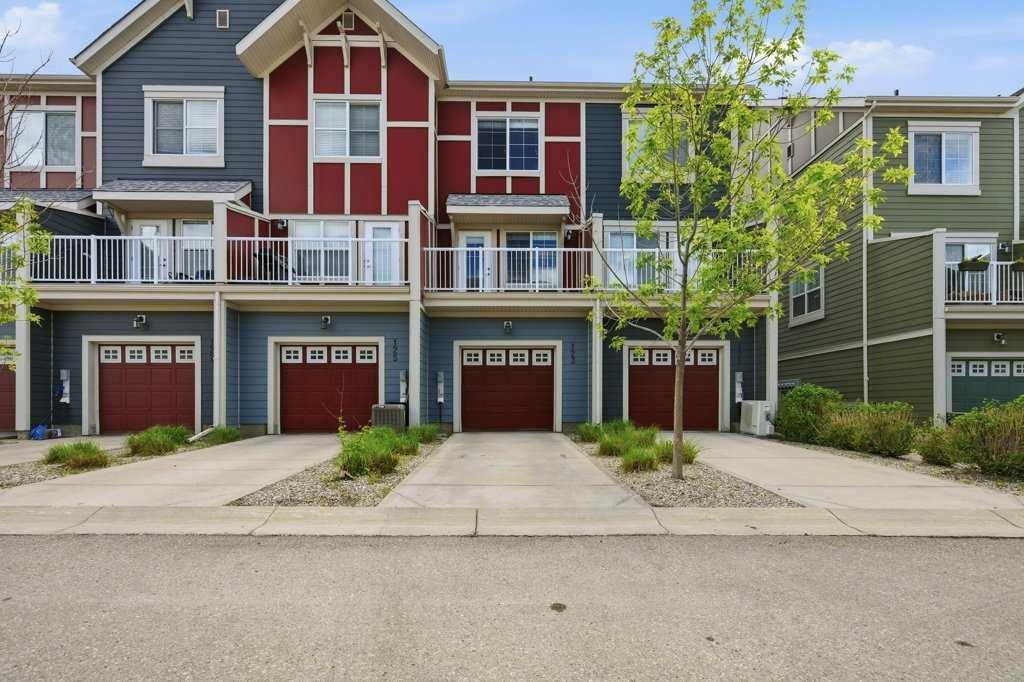 123 Marquis Lane SE, Calgary — main listing photo
