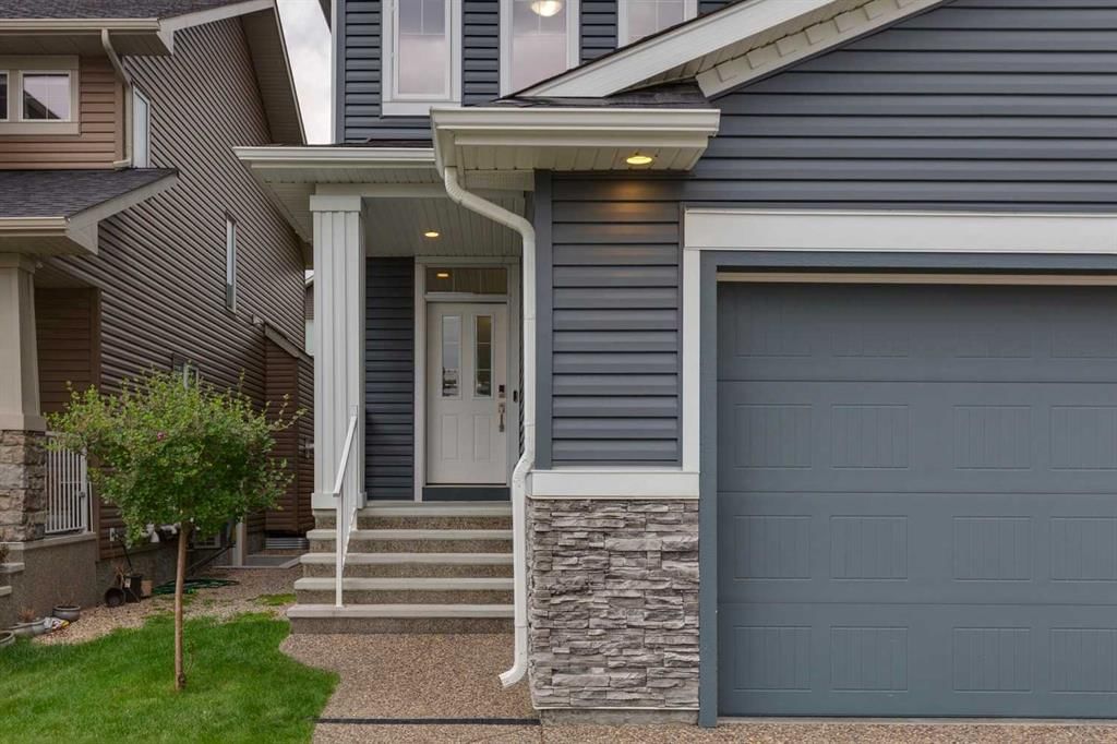 270 Crestmont Drive SW, Calgary — photo 3 of 49