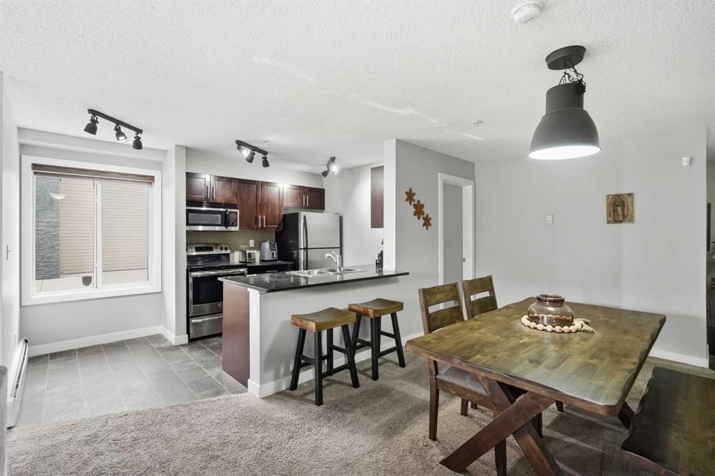 4101, 403 Mackenzie Way SW, Airdrie — photo 5 of 27