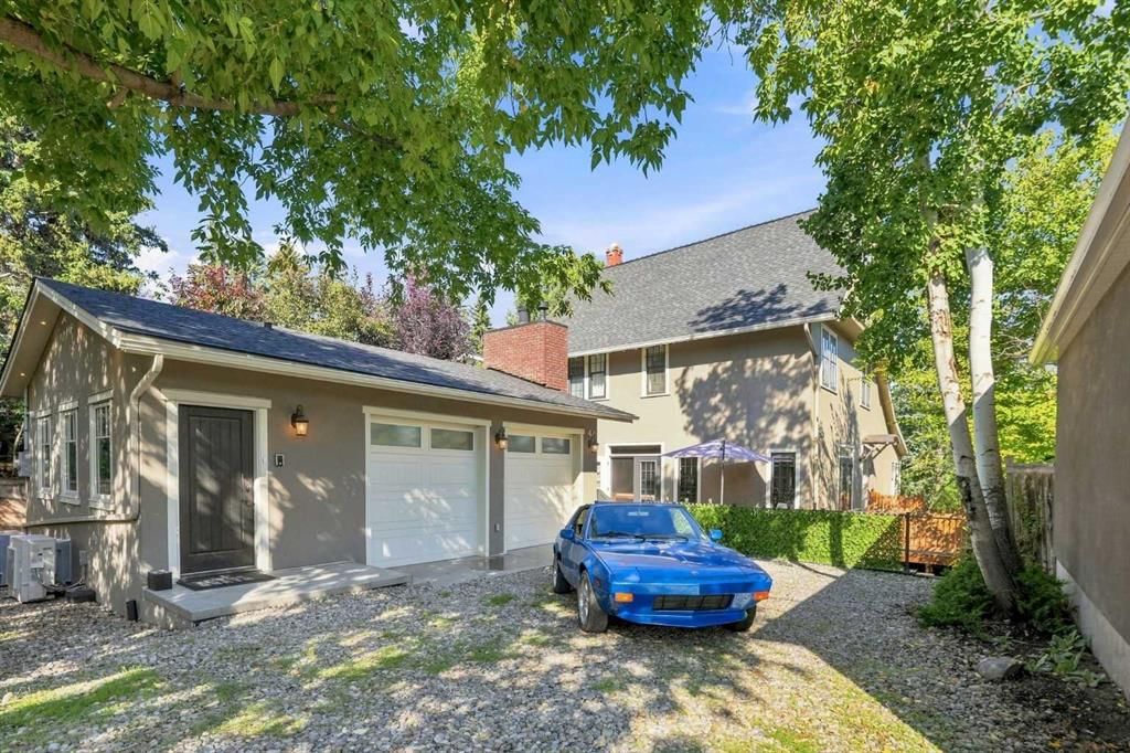 615 Crescent Boulevard SW, Calgary — main listing photo